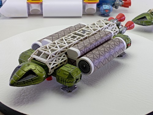 DINKY TOYS - HAND BUILT SPACE 1999 EAGLE TRANSPORTER POD - USED CONDITION POD 36 - 第 1/23 張圖片