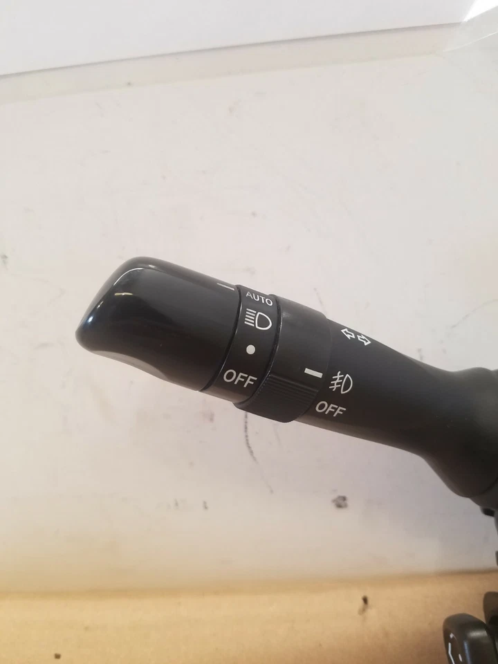 Interruptores de limpiaparabrisas de faros de señal de giro Lexus IS250 IS350 2006-2008 columna de dirección Foto 4 de 4