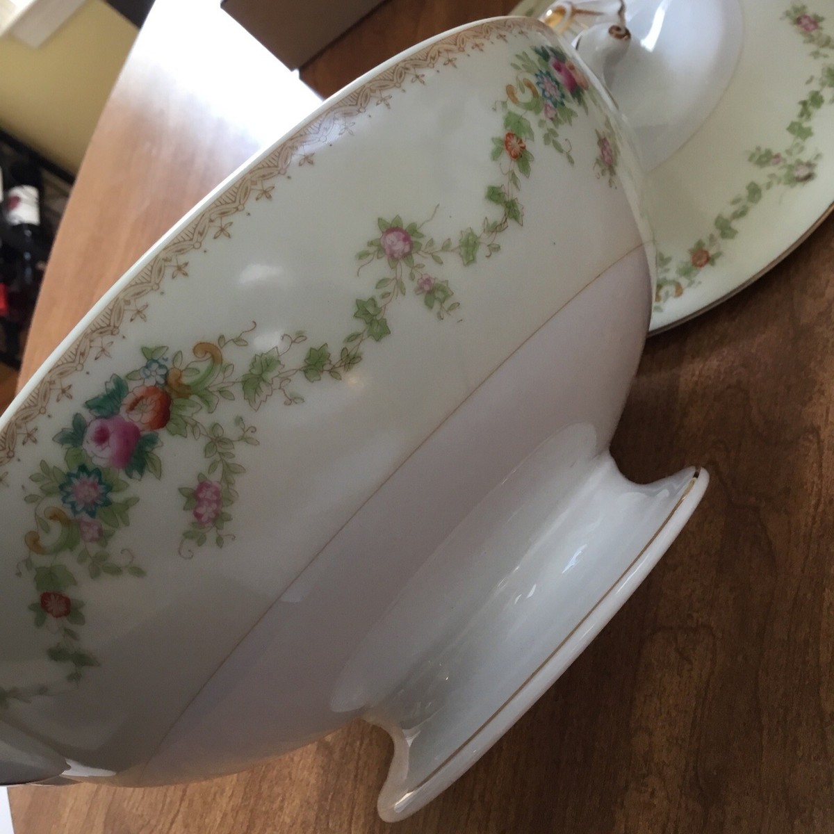 VTG Meito China Japan Covered Footed Serving Bowl Dish/Lid