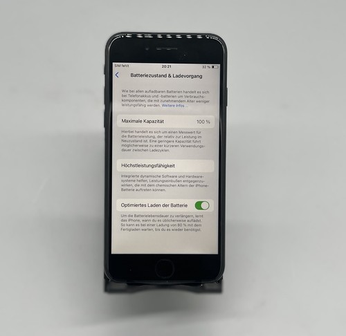 Apple iPhone SE 3rd gen 2022 64GB Mitternacht Neuwertig 100% A2783