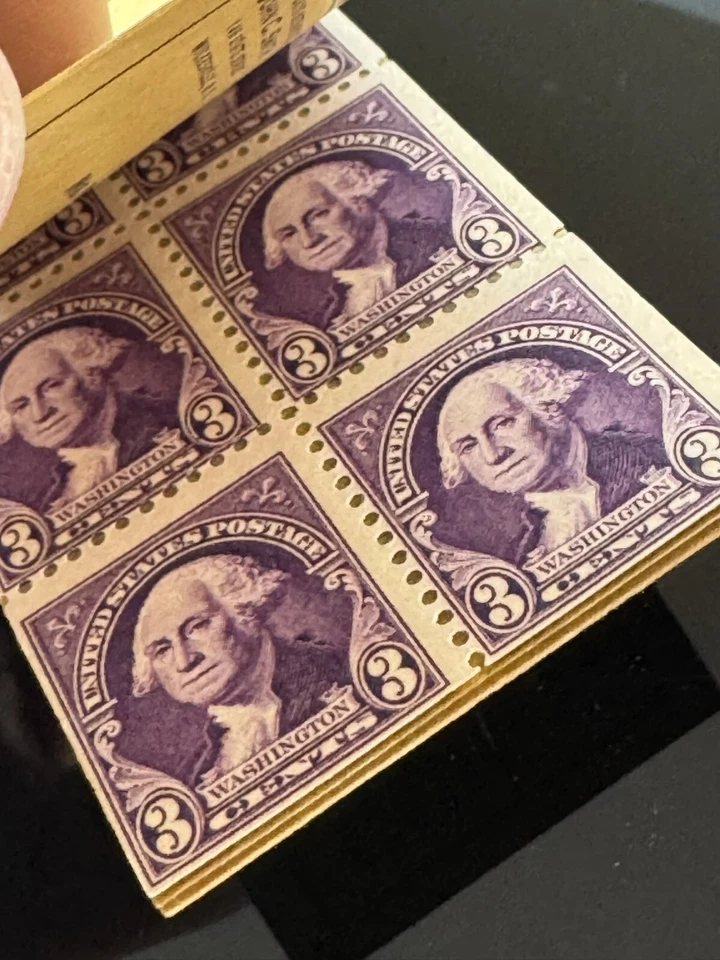 US 1932 MNH Sc#BK84, Complete Booklet  3 Cent Stamps - Image 3 of 4