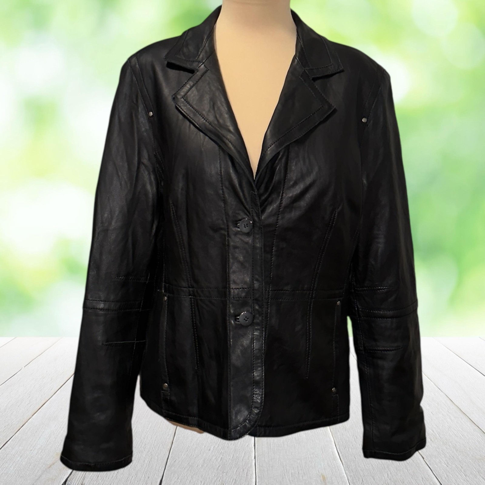 BERNARDO Leather Jacket Black Button Front Lined … - image 4