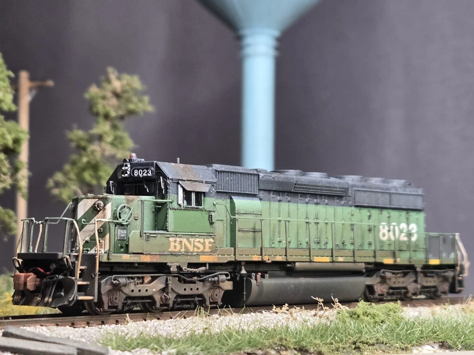 N Scale Bnsf Sd40-2 Scaletrains Custom Weathered (Dcc Non Sound) - Image 2 of 4