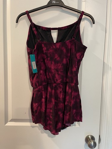 Neu mit Etikett aquagrün Batik hochgeschlossener Strampler fließende Shorts volle Abdeckung Badeanzug M - Bild 2 von 6