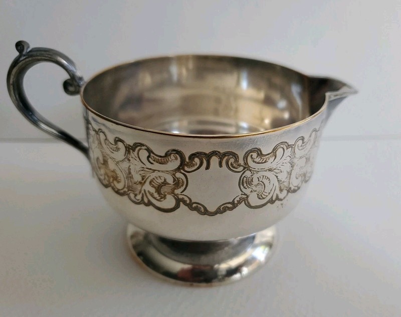 Vtg CREAMER silverplate B.M. Co. Silver Plate Carved Design