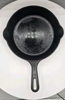 Vintage Griswold #5 Cast Iron Skillet 724 L Small Logo Sits Flat