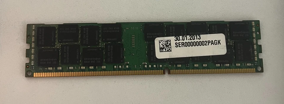 Samsung 16GB 2RX4 PC3L-10600R DDR3-1333 ECC Server Memory RAM M393B2G70BH0-YH9 - Image 2 of 2