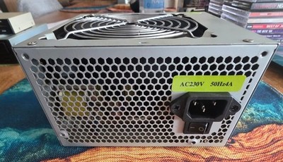 Delux Switching Power Supply Model:ATX-480W P4+ Kartenleser+ Multi DVD Rewriter