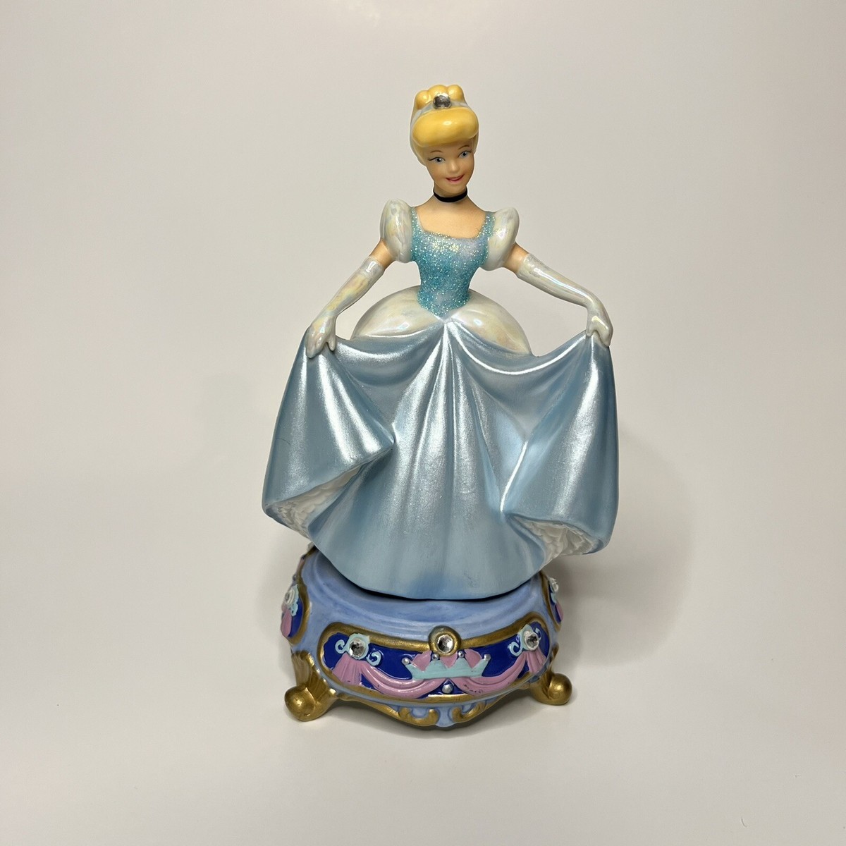 Rare Disney Princess Cinderella Vintage porcelain figurine jeweled