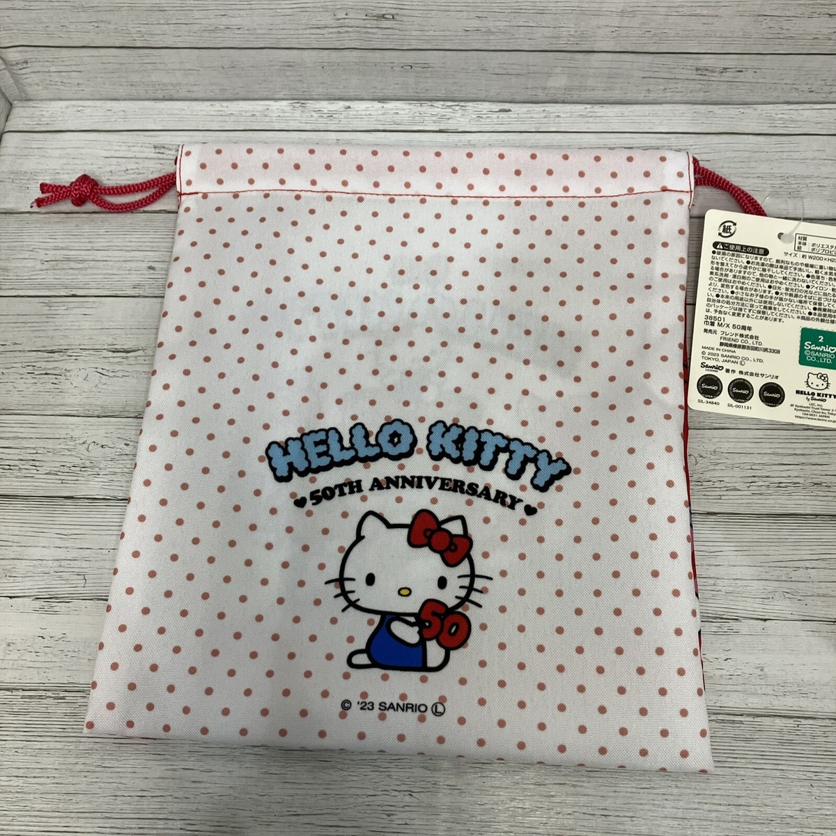 限定セール‼️激かわ♡Hello kitty ミニミニ リュック ミニミニポーチ Sanrio Hello Kitty 50th Anniversary Pouch Zipper Bag Set of