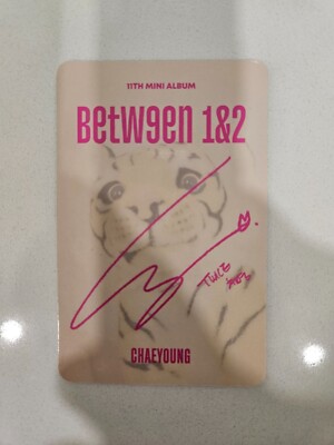 TWICE 1 CHAEYOUNG サイン入りカード Twice Between 1 & 2 Chaeyoung Photocard Tiger Chae Rare *Official