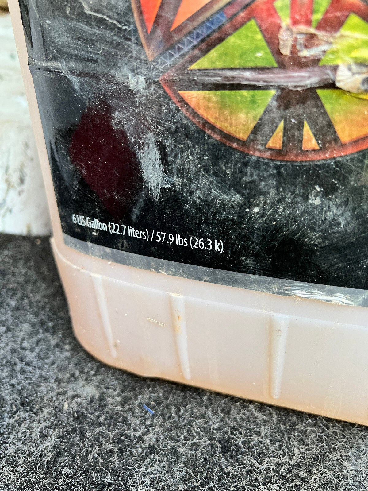 Cutting Edge Solutions - 6 Gallon of Liquid Concentrate GROW Formula 2-1-6 = NPK