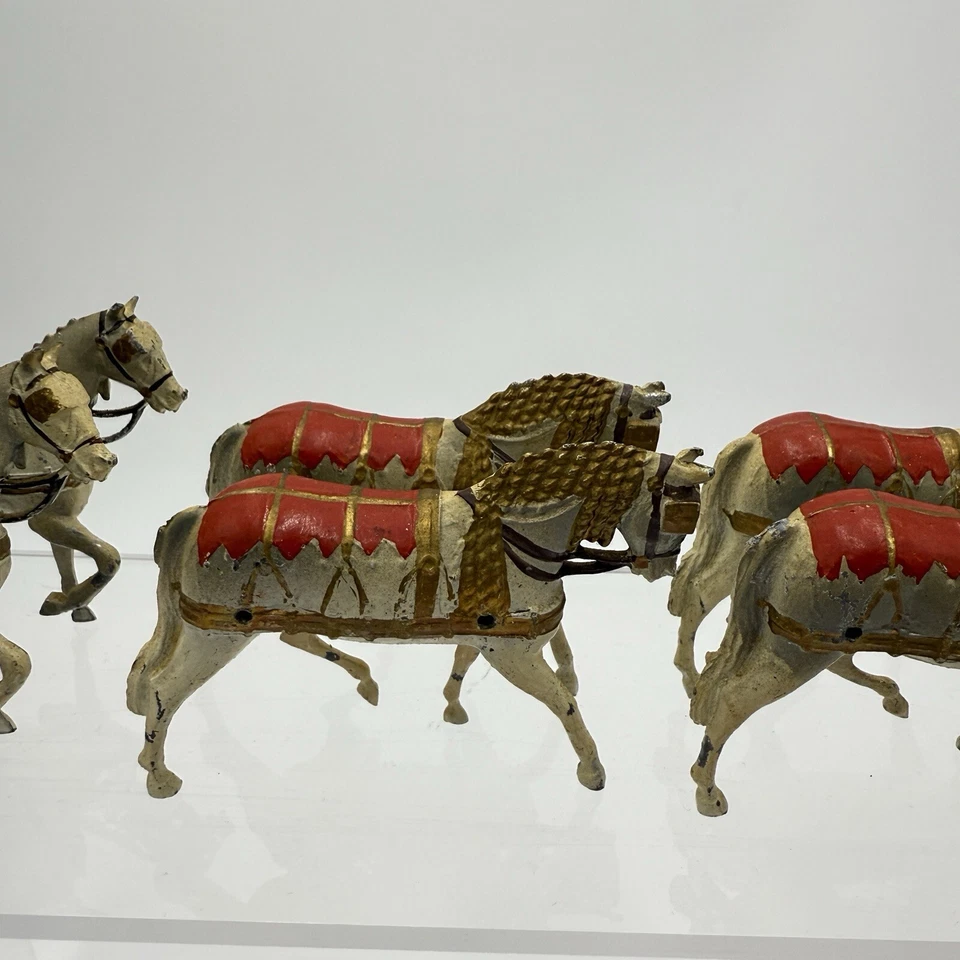 Britains LTD QUEEN ELIZABETH CORONATION 1953 England Metal Horses Set of 8 - Image 3 of 4