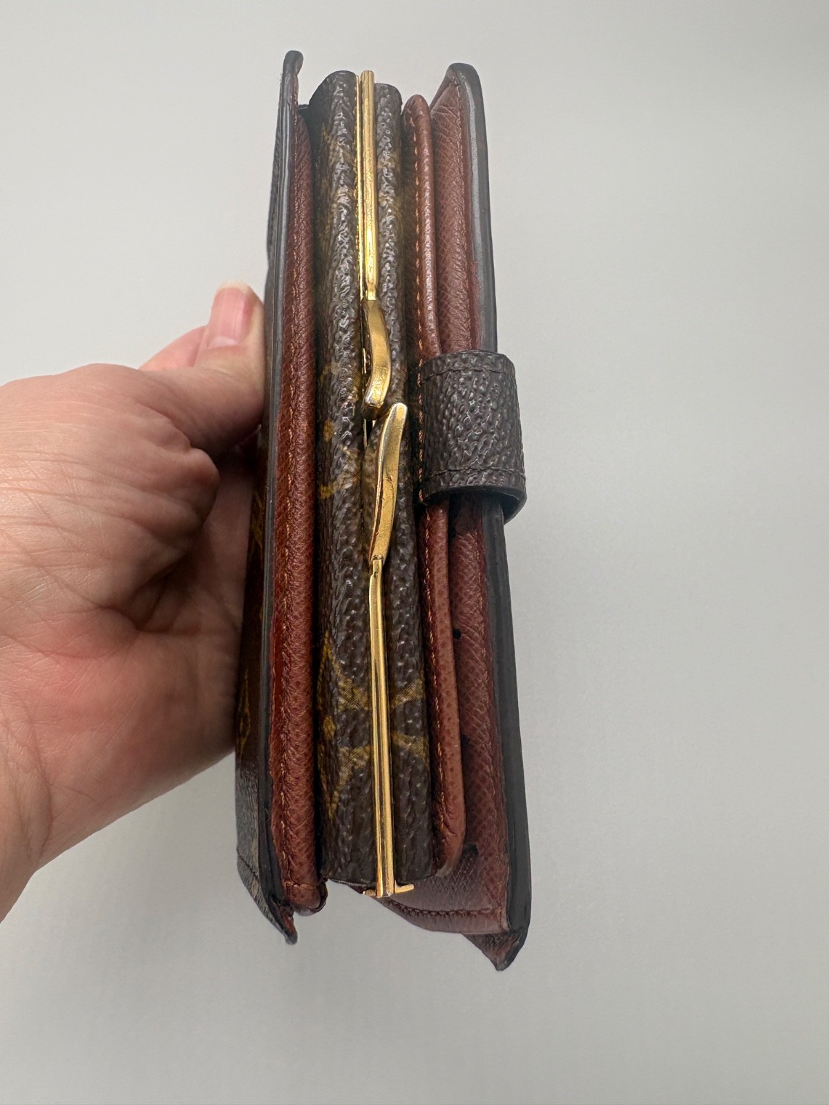 Louis Vuitton wallet kiss lock monogram vintage thumbnail 5