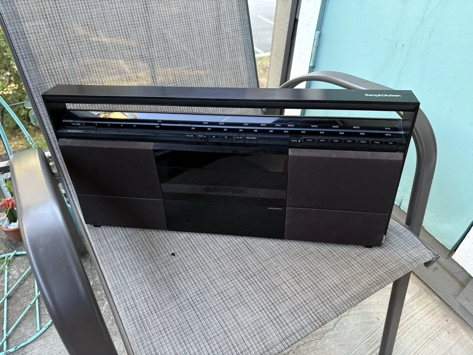 Reproductor de radio casete Bang & Olufsen B&O Beosystem 10 tipo 1523 Foto 2 de 4