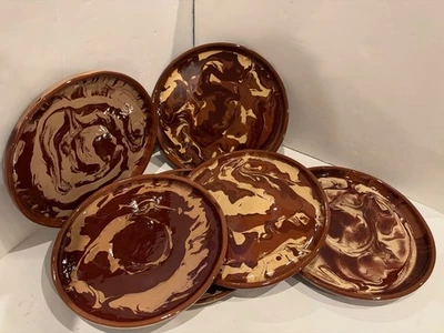 6 Clays In Calico Studio Pottery 9” Swirl Plates Cardwell Montana Signed various - Image 1 of 4