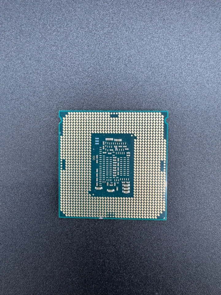 Processore Intel Core i5-7400T 2,4 GHz Quad-Core (SR332) - Immagine 2 di 3