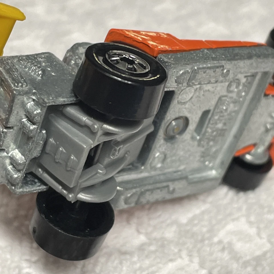 Hot Wheels Vintage 1979 Indy Race Car Naranja Amarillo, ¡Ruedas Traseras Ajustables!! Foto 3 de 4