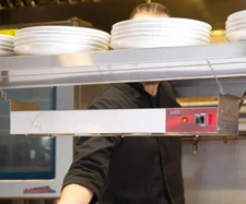 Avantco 24" High Wattage Strip Warmer with On/Off Toggle Controls