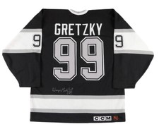 Wayne Gretzky SIGNED #99 Los Angeles Kings Authentic CCM Size 48 Jersey