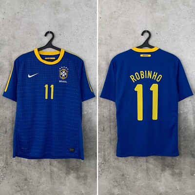 BRAZIL 2010 2011 AWAY FOOTBALL SHIRT #11 ROBINHO NIKE NATIONAL