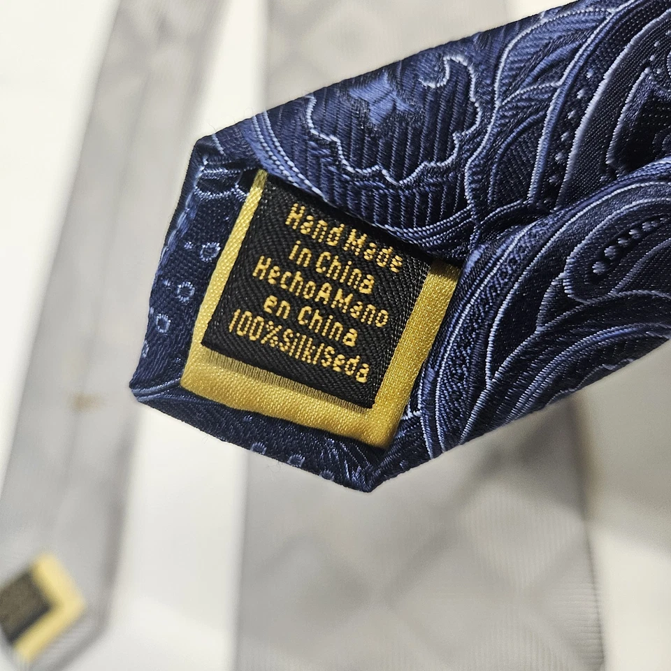 Lote de 2 corbatas Donald J Trump 100 % seda Foto 3 de 4