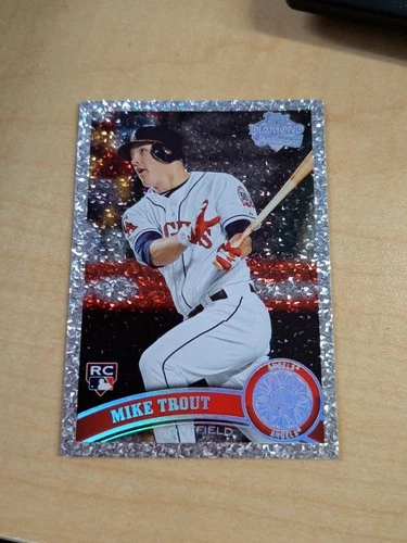 MIKE TROUT 2011 TOPPS UPDATE DIAMOND ANNIVERSARY CARD RC US175 ZR
