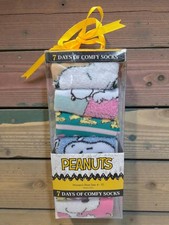 Peanuts Womens 7 Days Of Comfy Socks Gift Set Shoe Size 4-10 Snoopy Design