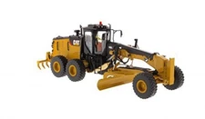 CAT Caterpillar 14M3 Motor Grader with Operator High Line Series 1/50 Diecast