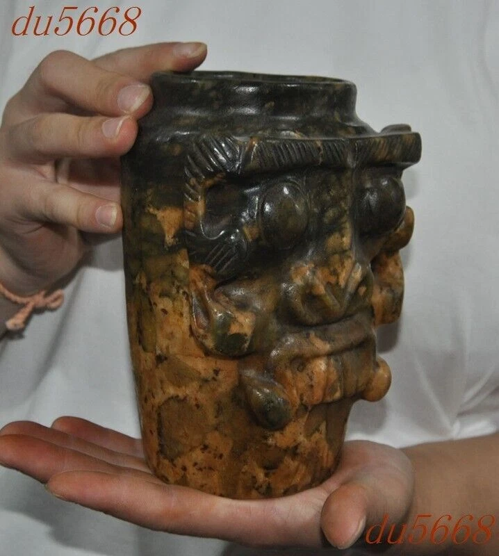 5.8 英寸中国红山文化老玉野兽脸坦克罐罐罐 — 第 3/4 张图片