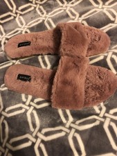 Dusty Rose Fluff Slides Sz.9