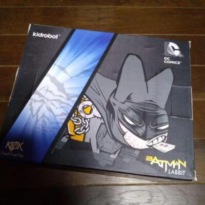 KOZIK DC Labbit Batman 7inch Kidrobot - Photo 1/4