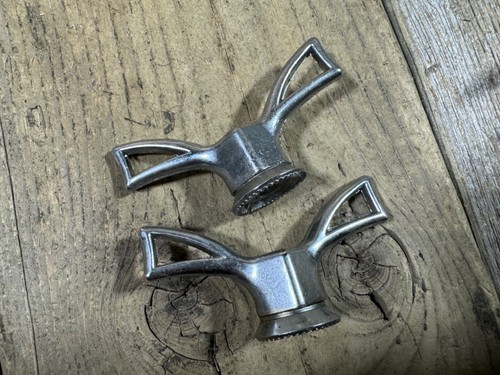 VINTAGE BIKE BICYCLE HUB WING NUTS 5/16 NOS NEW WHEEL WINGNUTS WING NUT WINGNUT - Picture 2 of 4