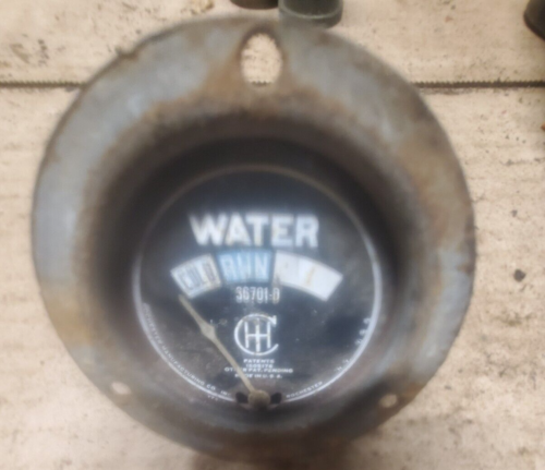 Vintage International Harvester Water Temp Guage - Picture 1 of 3