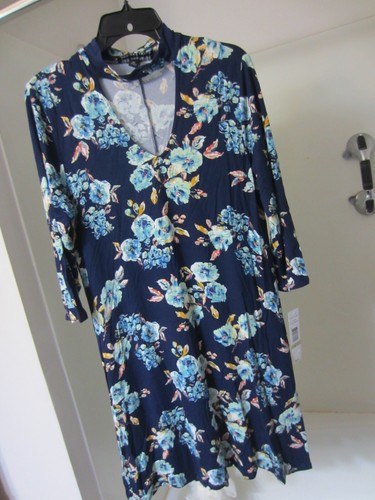NWT women's 3/4 sleeve dress madison leigh Size 12 Navy/floral RETAIL 69.00 - Picture 13 of 13