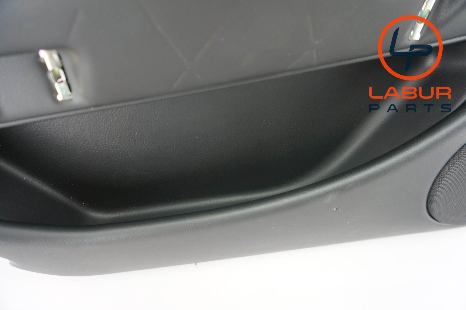 M139 03-13 Maserati Quattroporte Rear Left Driver Side Door Panel Black DP393