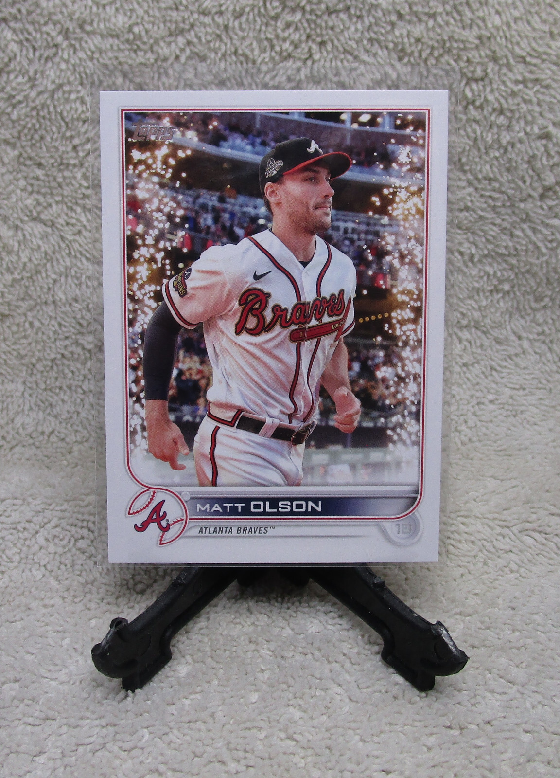 MATT OLSON 2022 Topps Update Series Baseball SP Photo Variation Card #US2 BRAVES