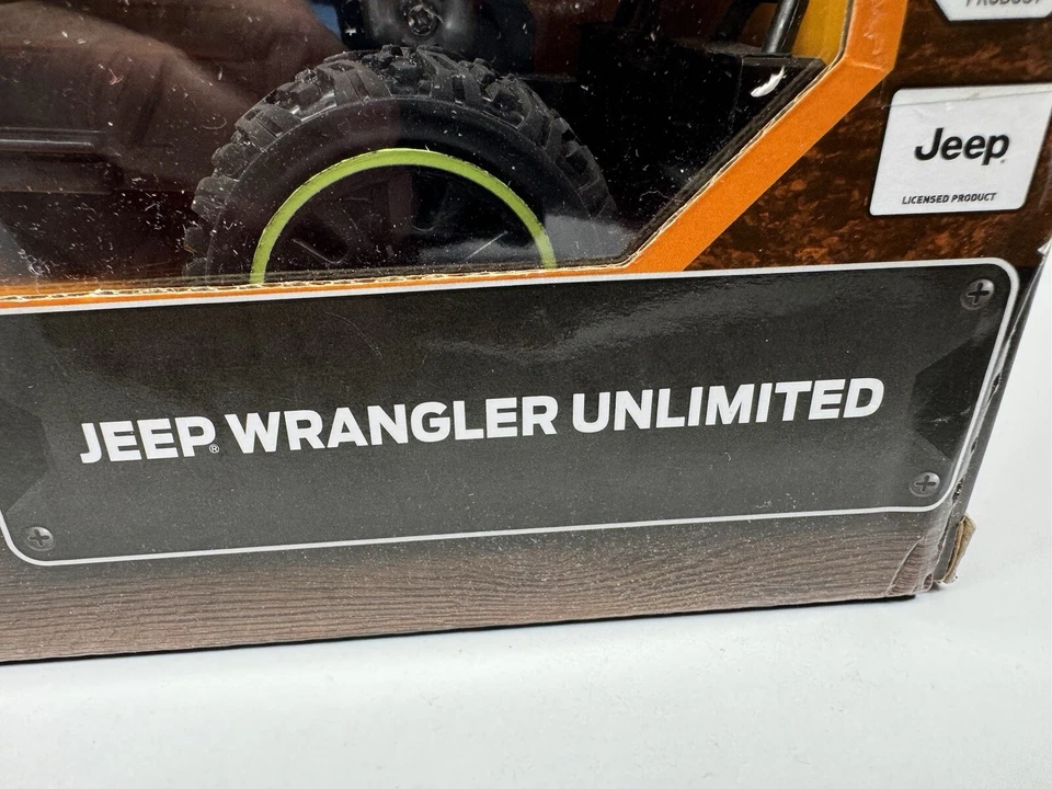 Jeep Wrangler Unlimited RC (radio control) Full Function Car Realtree Camo NIB - Image 2 of 4