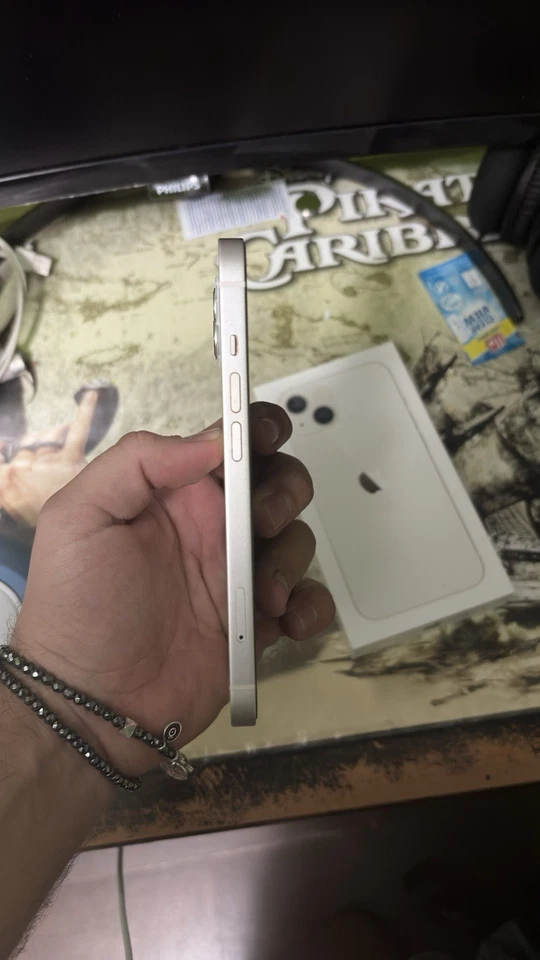 Apple iPhone 13 Pro - 128GB - Argento (Sbloccato) - Immagine 3 di 4