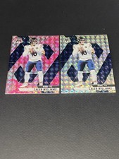 2- 2025 Panini Mosaic #22 Caleb Williams Mosaic Camo Pink + Mosaic Prizm Bears