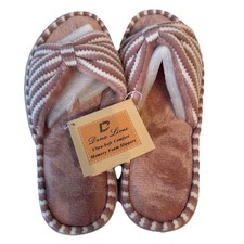 Dena Lives Women's Open Toe House Slippers Ultra Soft Memory Foam, Size Medium.