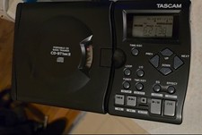 Tascam Portable CD Bass Trainer CD-BT1MKII with power supply TESTED