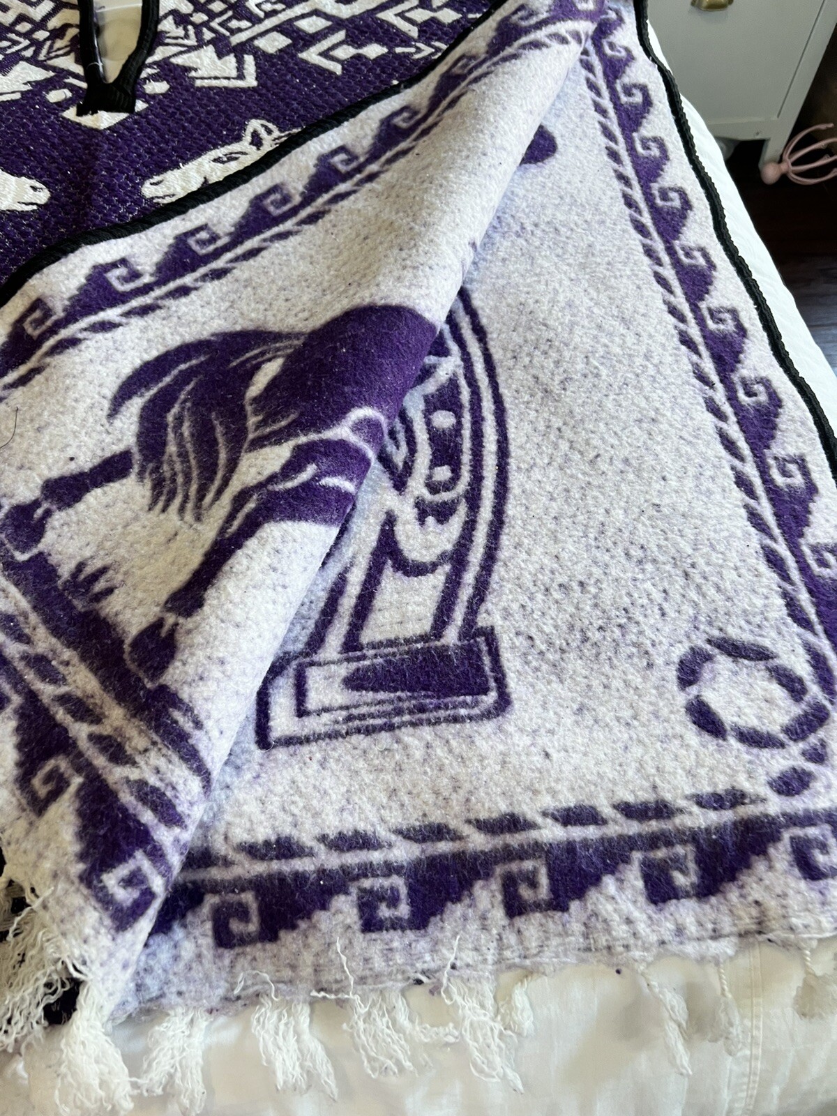 Mexican Poncho Cobija Blanket Gaban Horses Design Pur… Gem