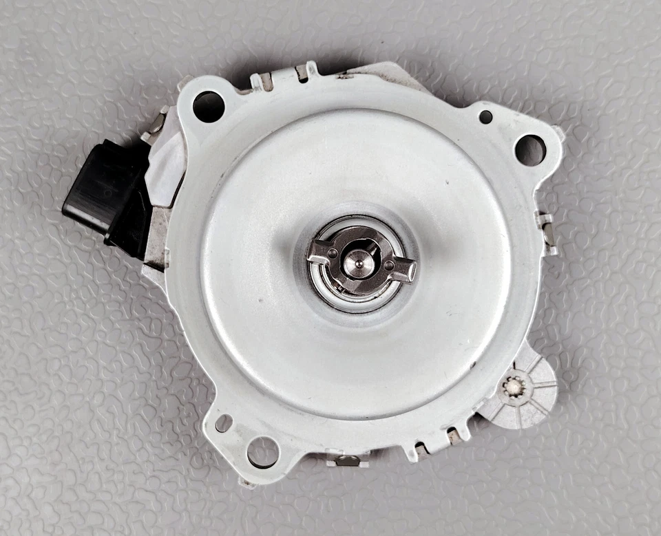 2018-2022 TOYOTA / LEXUS CAMRY COROLLA RAV4 VVTI SOLENOID ACTUATOR ASSEMBLY - Image 4 of 4