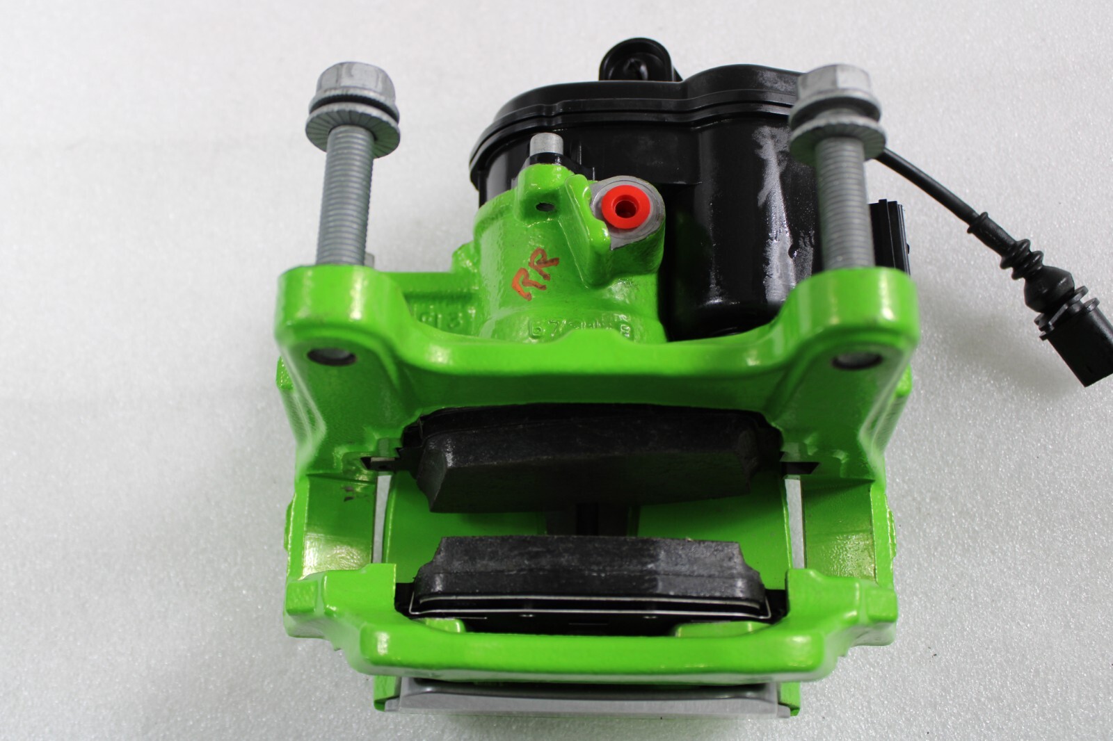Lamborghini Urus, RH, Right, Rear Brake Caliper, Green, Used, P/N 4ML615404E