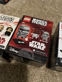 LEGO Lot Of BRICKHEADZ: Captain Phasma (41486) Stormtrooper (41629) Rey (41602)