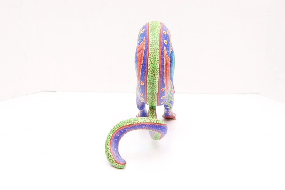 Large Fine Jaguar - Oaxacan Alebrije Wood Carving Folk Art Leopard Cat 11.25" - Image 4 of 4