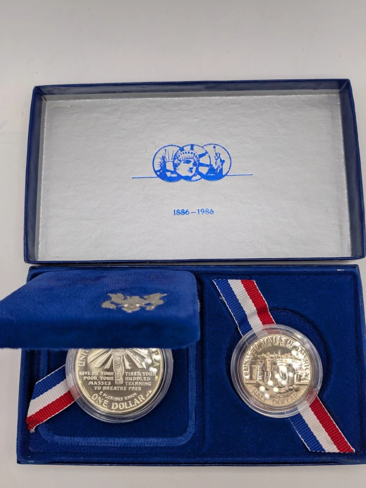 (1) United States Liberty Coins 1886-1986 Silver Dollar & Half Dollar Mint w/COA - Image 4 of 4