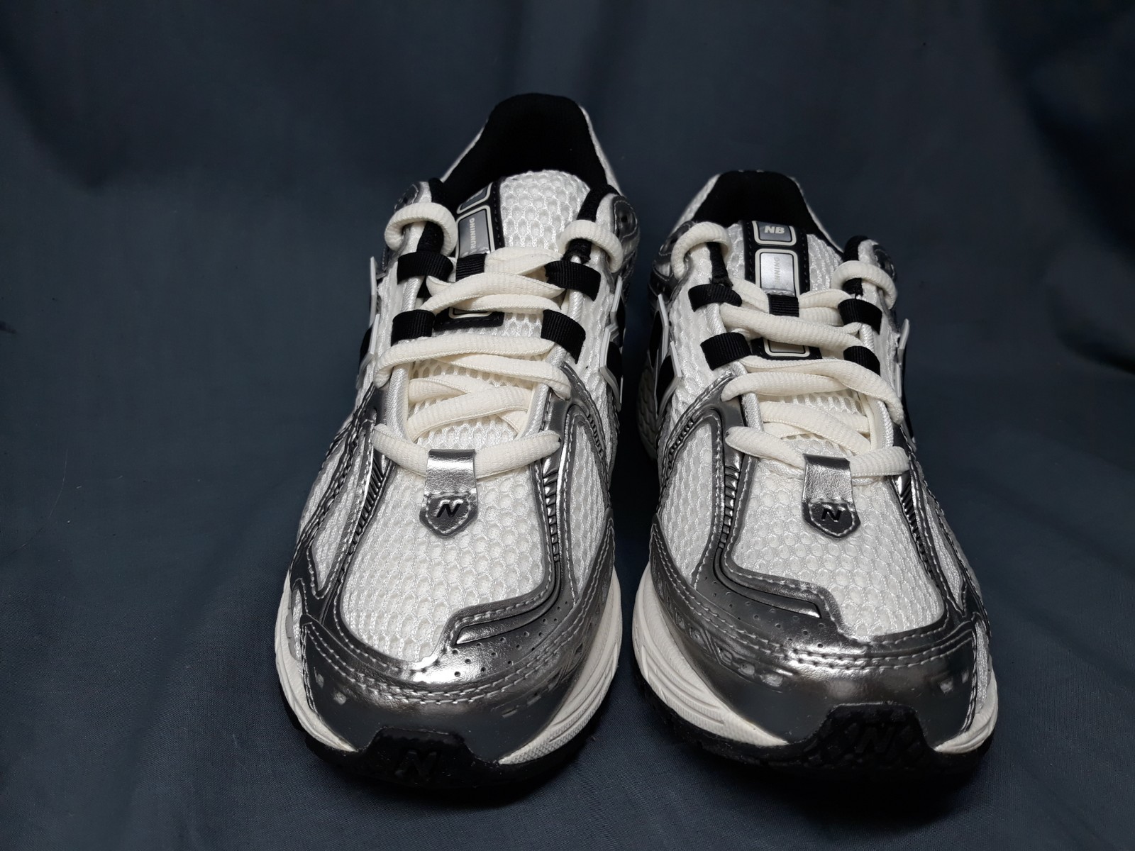 New Balance Women's 1906R Running Sneakers U1906RER White Size 8 NEW NO BOX! thumbnail 6