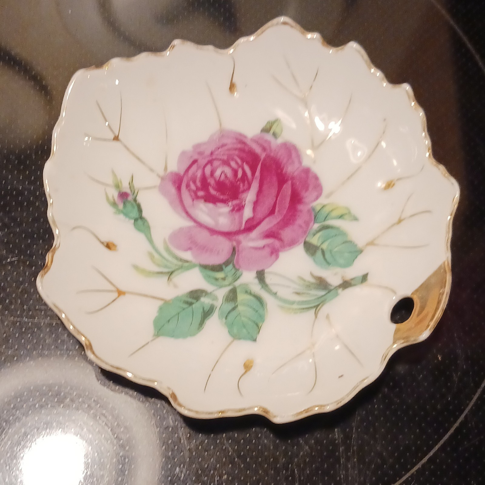 Nasco Porcelain Decorative Plate Floral Rose Scalloped Gold Trim Japan